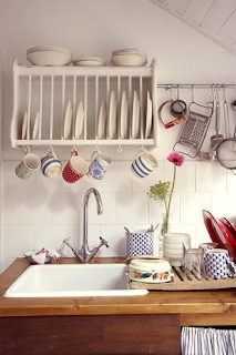 shabby chic kitchen detail