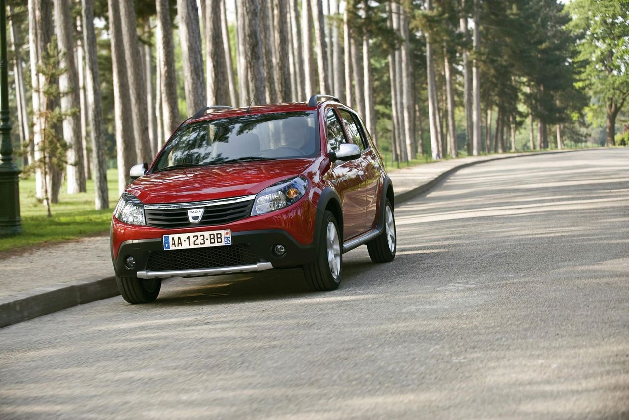 Latest Car Photos: 2009 Dacia Sandero Stepway