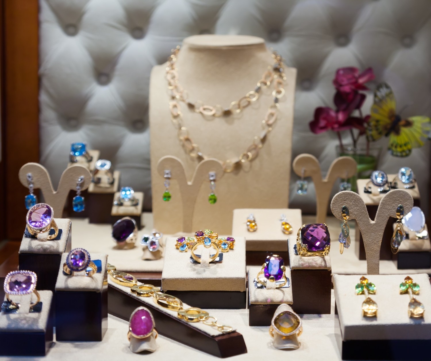 smart jewelry