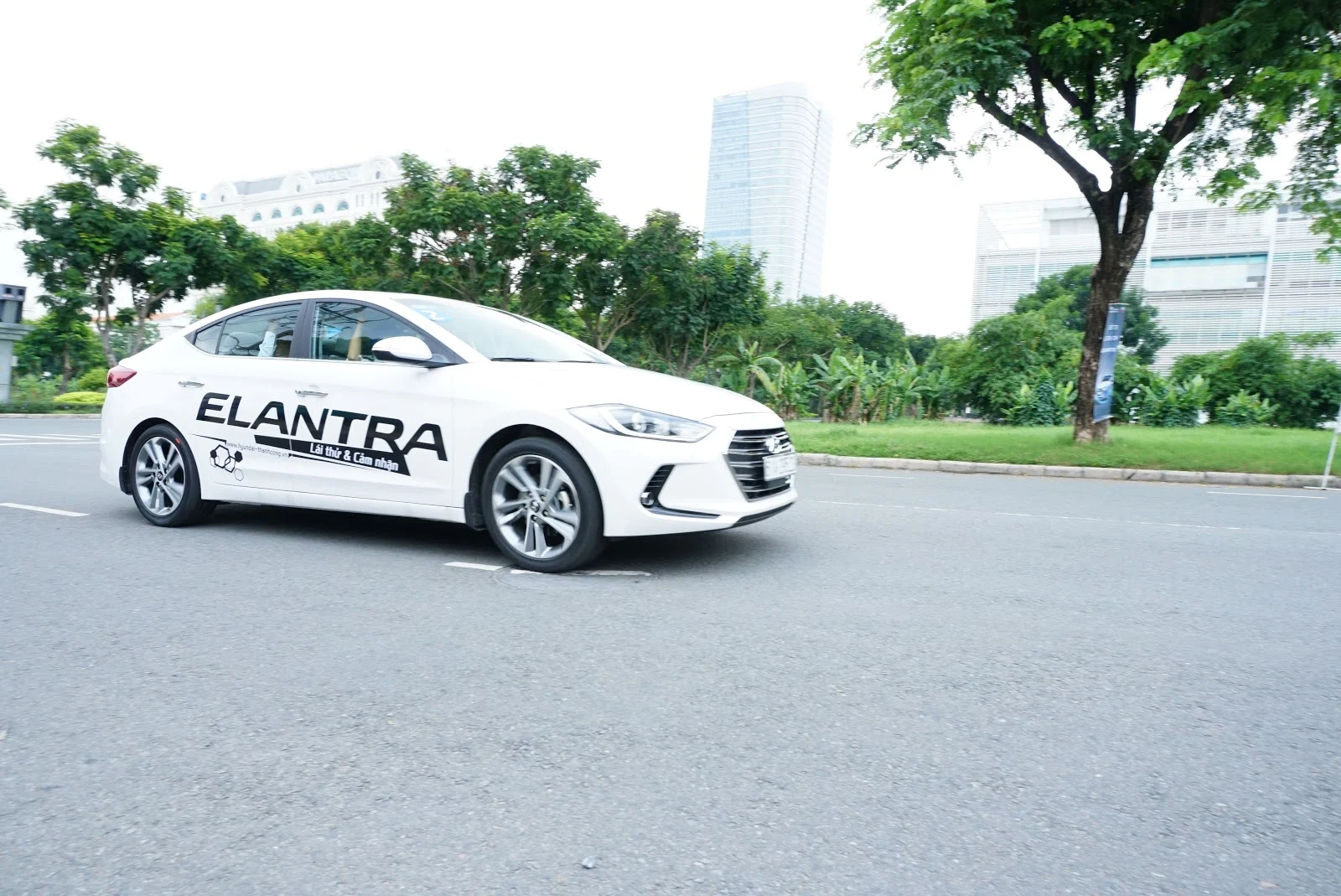 Hyundai Elantra 2016