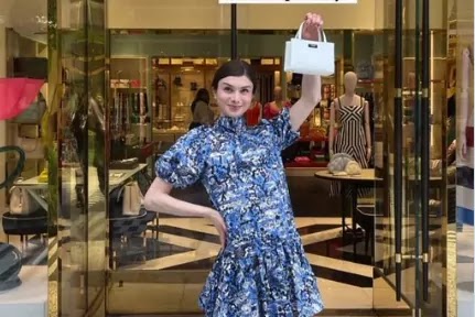 Kate Spade faces backlash for hiring transwoman to promote womens clothing line