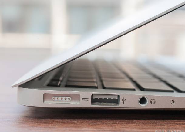 Macbook air 11inch 2012