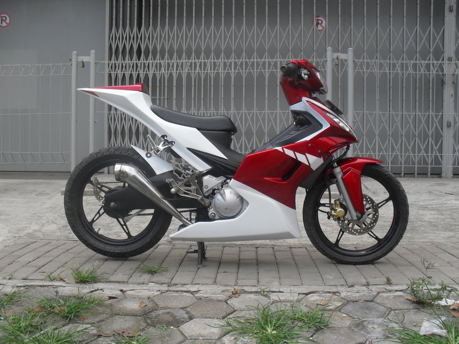 Modifikasi Motor Matic Di Bandung 2014