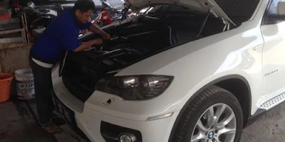 Begini Agar BMW dan Mercy Tak Cepat Turun Mesin