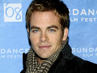 CHRIS PINE HAIRCUT