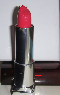 Lip of the Day - Maybelline 540 Hollywood Red