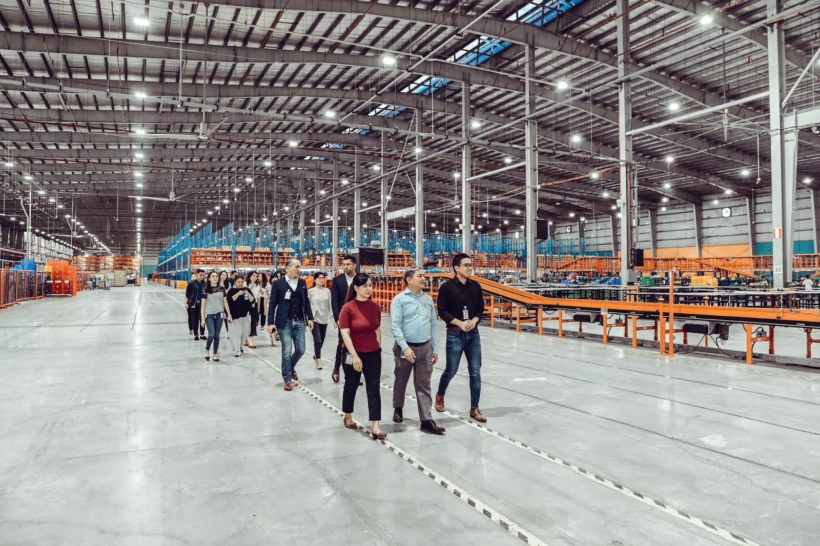 lazada warehouse subang jaya, selangor, malaysia