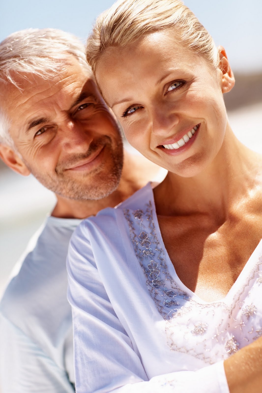 Best Free Dating App For Over 50S : The Best Dating App For Over 50s ...