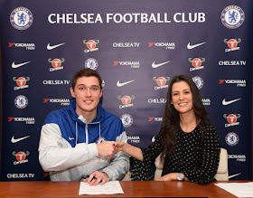 CHELSEA SUPERSTAR SIGN NEW CONTRACT UNTIL 2022