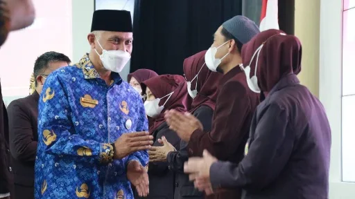 Jadi Saksi Pelantikan DPW PPNI Sumbar, Gubernur Himbau Perawat Jalin Sinergitas dengan Pemerintah