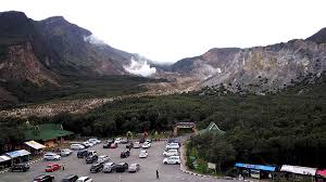 Pemandangan Puncak Gunung Papandayan Garut