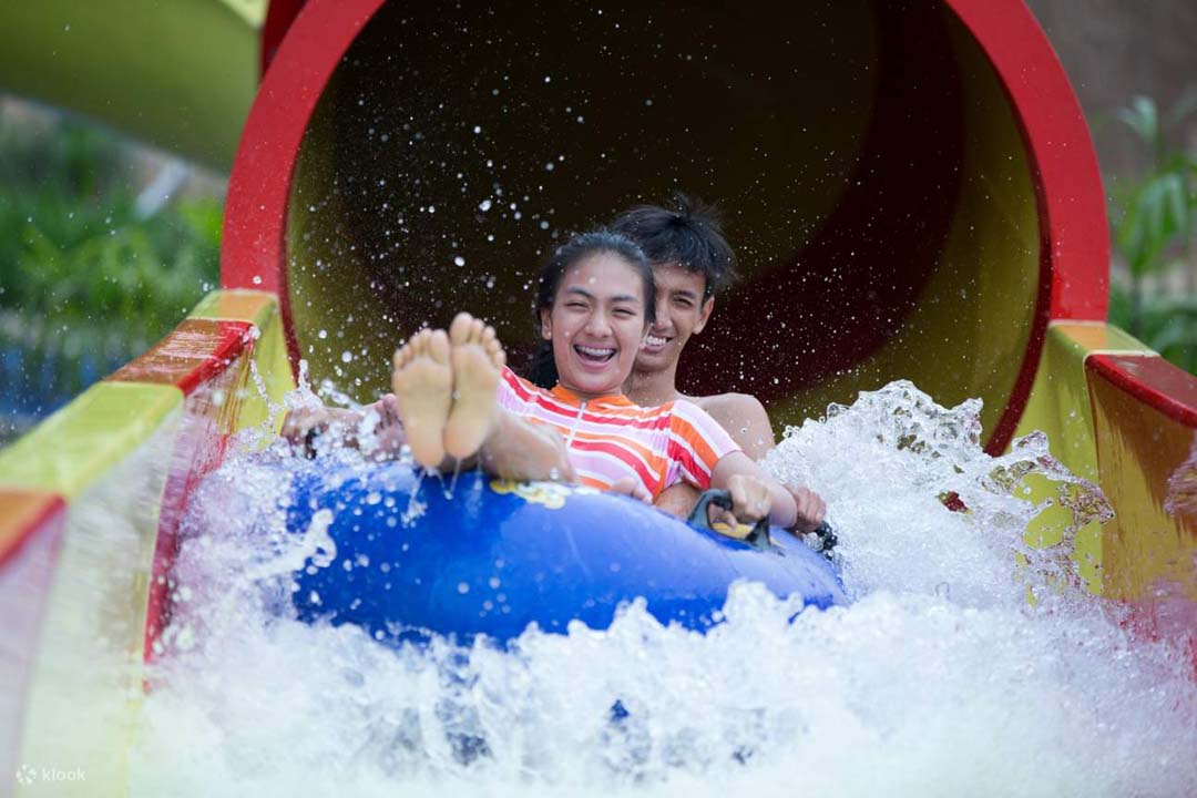 Transera Waterpark Bekasi