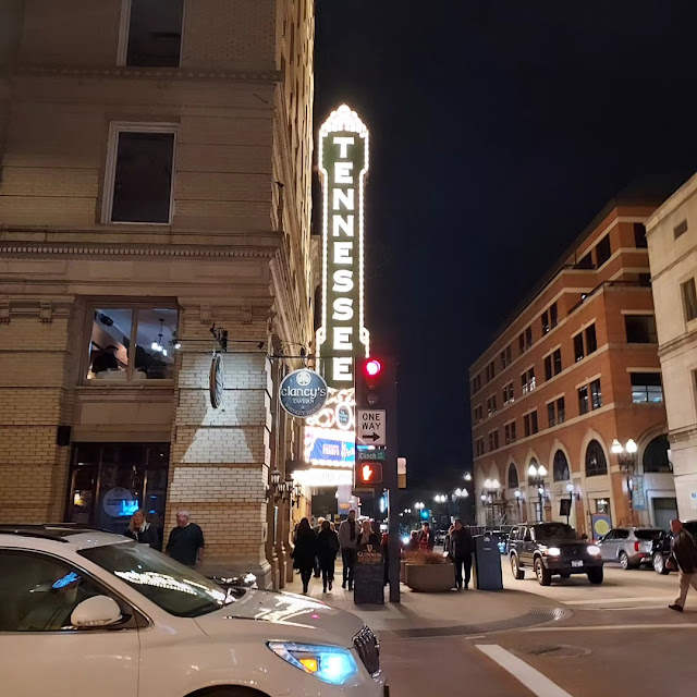 Marquis of the Tennessee Theater sparkling lights in the dark