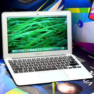 Jual Macbook Air Core i5 MD223LL Mid 2012