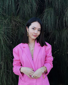 Chantalle Ng (黄暄婷 Huáng xuān tíng) had 3-day acting session with Xie Shaoguang (謝韶光 Xiè sháo guāng), says she's OK not being gorgeous (Warning: Nudity!), posted on Thursday, 19 May 2022