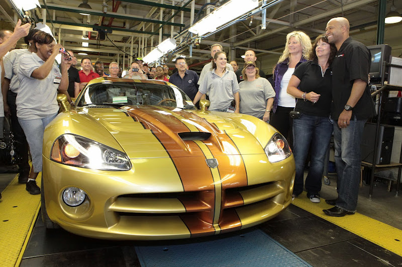  2010 Dodge Viper modified