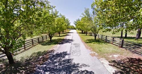 Hovering Alabama Disc Ufo Accelerates Quickly