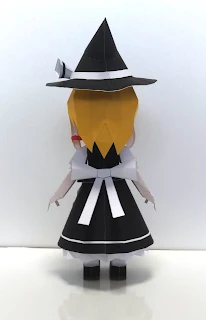 Marisa Kirisame Papercraft