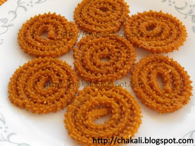 wheat flour chakli, kankechya chaklya, chakali recipe