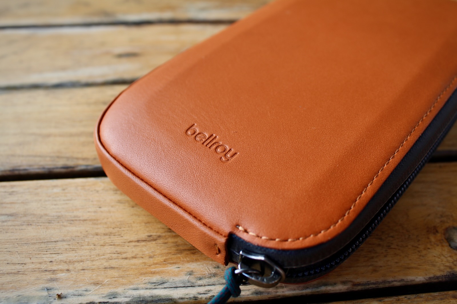 Review Bellroy All-Conditions Phone Pocket Wallet