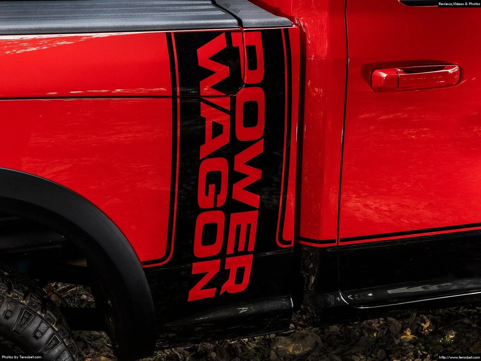 Hình ảnh xe ô tô Ram Power Wagon 2017 & nội ngoại thất