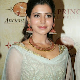 94665-samantha-at-prince-jewellery-exhibition-06