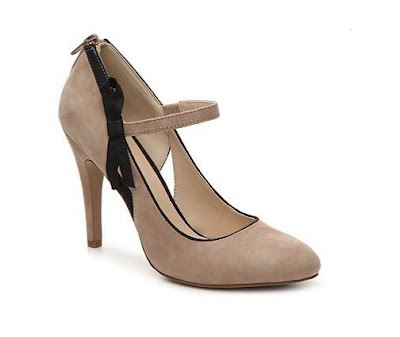 Nine west nude mary jane heels with black bow