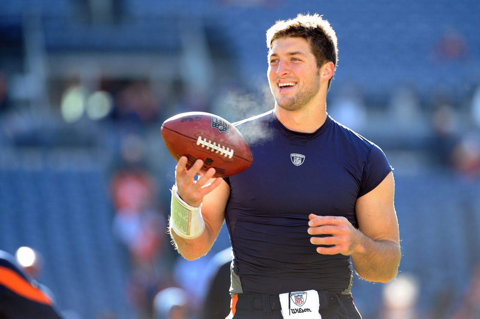 Tim Tebow, the former quarterback of the New England Patriots who ...