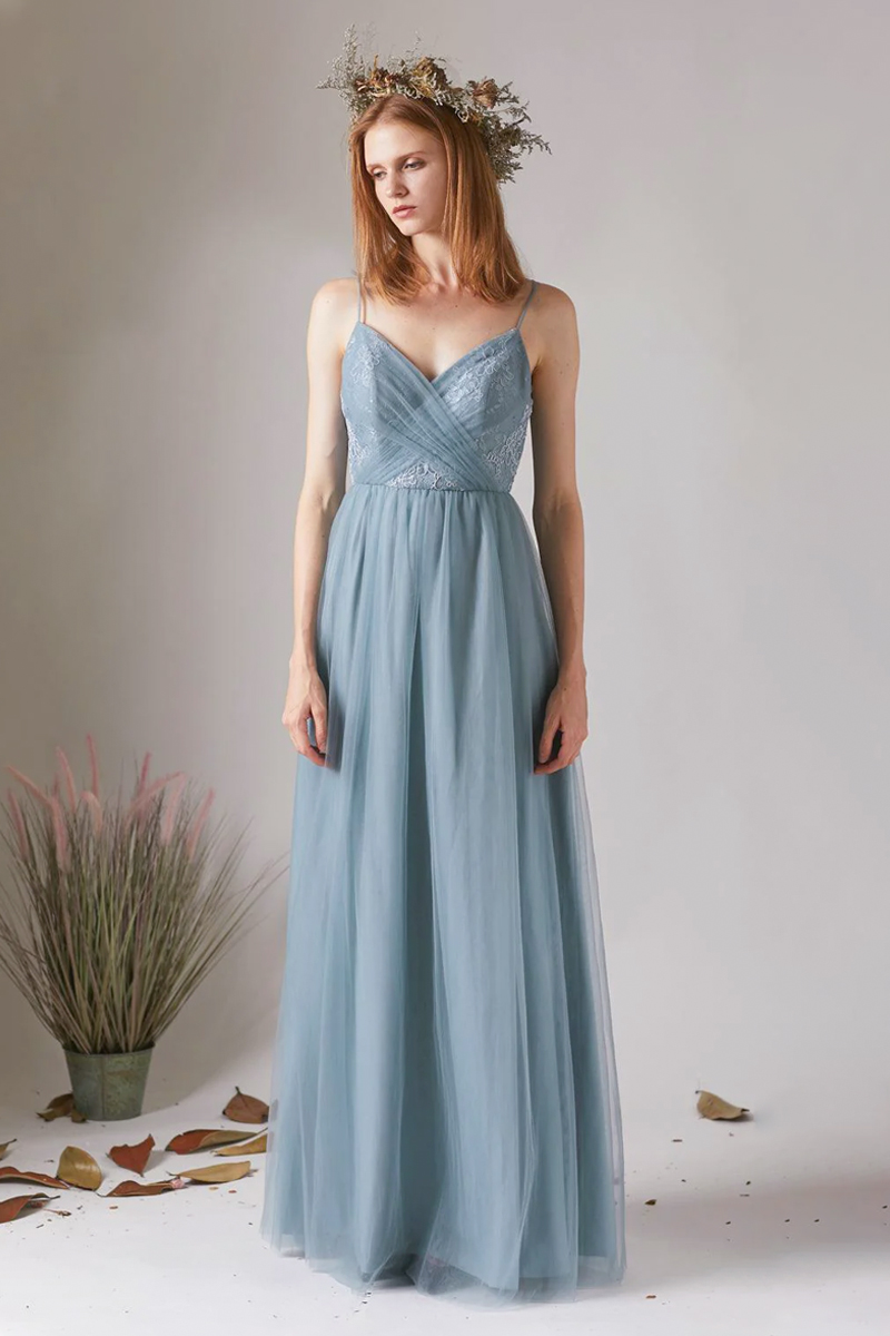 Top 5 Most Beautiful Bridesmaid Dresses Your Girls Will Adore (with  Images!)
