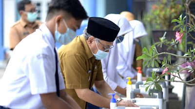 Walikota dan Wawako Sawahlunto Lakukan Peninjauan ke Sekolah - Sekolah