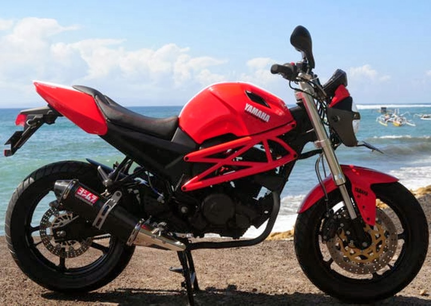 Download 41 Modifikasi Yamaha Byson Ala Ducati Monster Terkeren