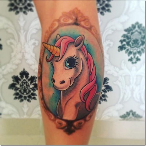 espejo_espejo_mo_hay_un_unicornio_ms_hermoso_que_este