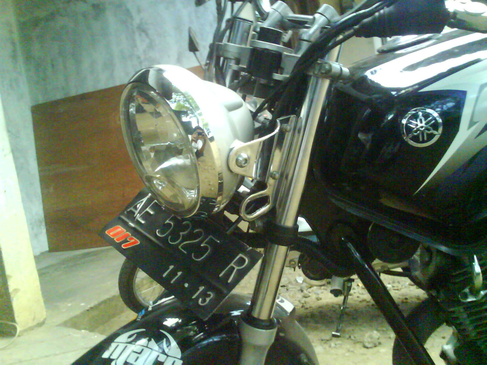 PASANG BRACKET LAMPU NINJA DI SCORPIO