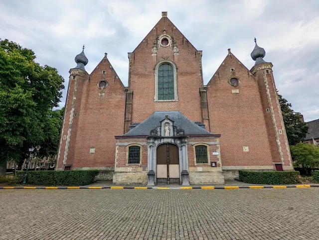 One Day in Ghent: St. Elisabeth Church