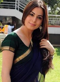 Shraddha Arya Family Husband Parents children's Marriage Photos