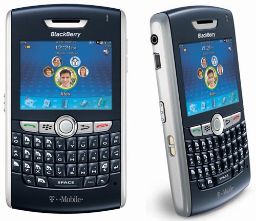 Blackberry 8820 : a Phone With