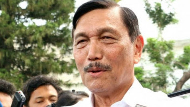 Luhut Minta Warga Luar Pulau Jawa Tak Maksa Nyapres, Fadli Zon Singgung Politik Identitas  