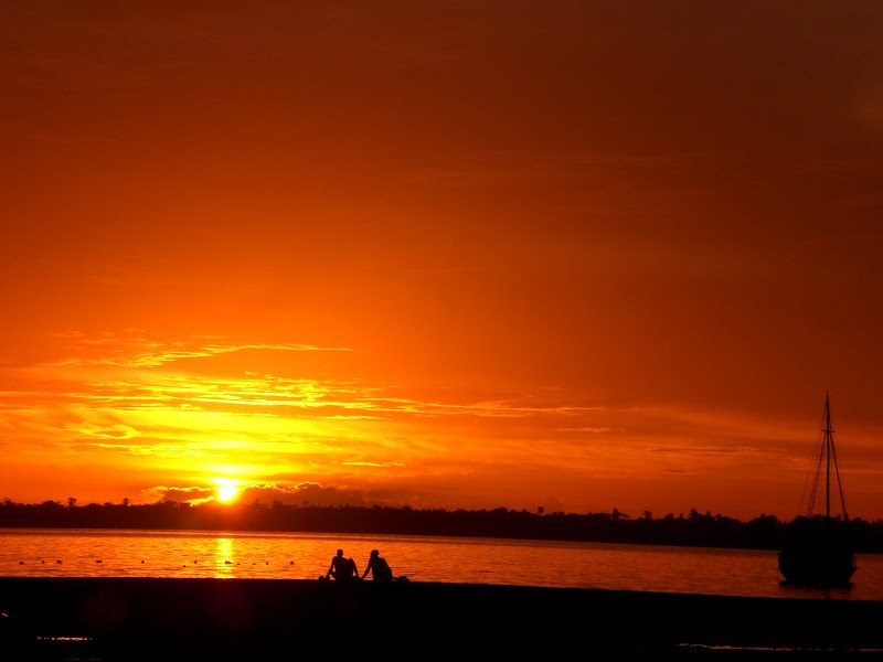 12+ Gambar Senja Di Kota