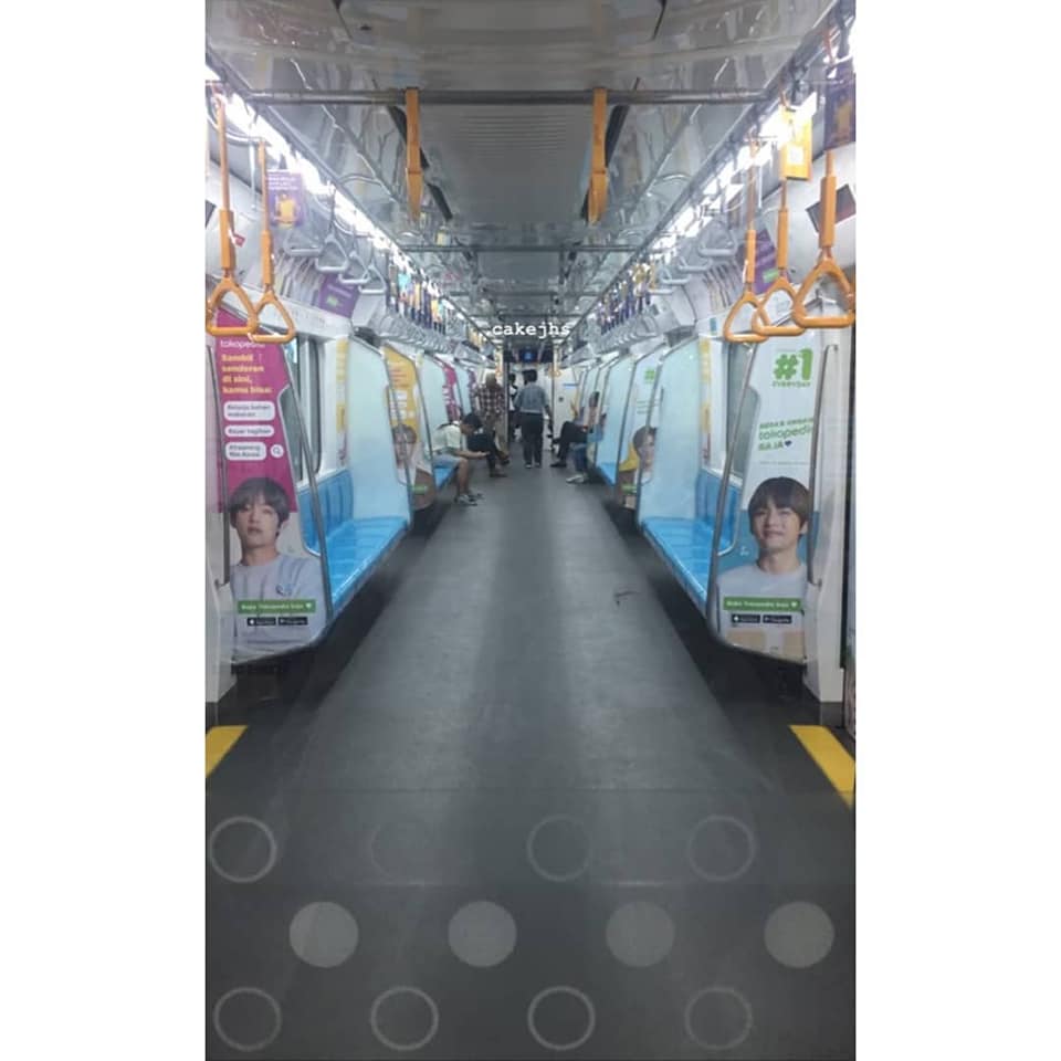 Penampakan Foto Iklan Bts Di Mrt Jakarta Kpop Squad Media All About K Pop And Intermezzo