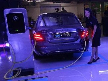 Mercedes-Benz Hati-Hati Buat Kendaraan Beroda Empat Listrik Di Indonesia