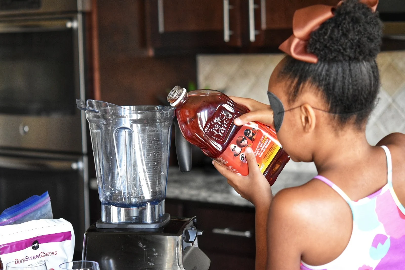 Mission: Incredibles 2 Inspired Smoothie Drink with Juicy Juice  via  www.productreviewmom.com