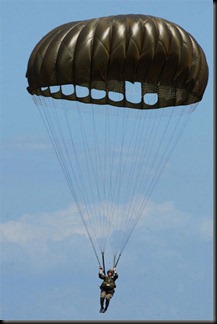 393px-USMC_Paratrooper
