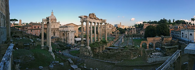 Le Forum romain à Rome