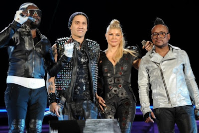 Foto de Black Eyed Peas luego de una presentación