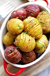 #Recipe : Garlic Roasted Potatoes