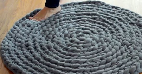 How To Crochet A Giant Rug, 4 No-Sew DIY Projects