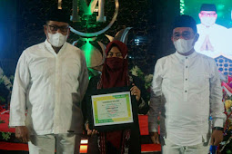 Murad Ismail Beri Kado Umroh Ke Usmiatun Usman, Juara III Tilawah di MTQ Nasional 