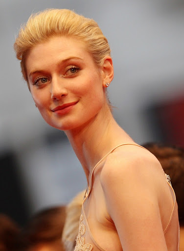 Elizabeth-Debicki-Hot-Bikini-Pic