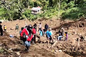 Menteri Sosial RI Berkunjung ke Tana Toraja, Berikan Santunan kepada Korban Tanah Longsor