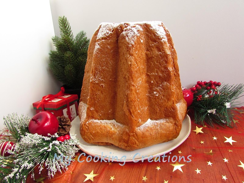 Пандоро - традиционен коледен десерт от Верона * Pandoro sfogliato